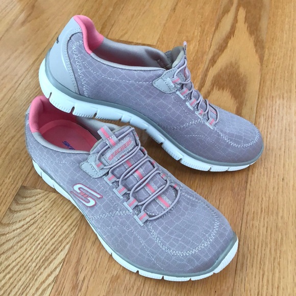 Sketchers relaxed fit memory foam sneakers
